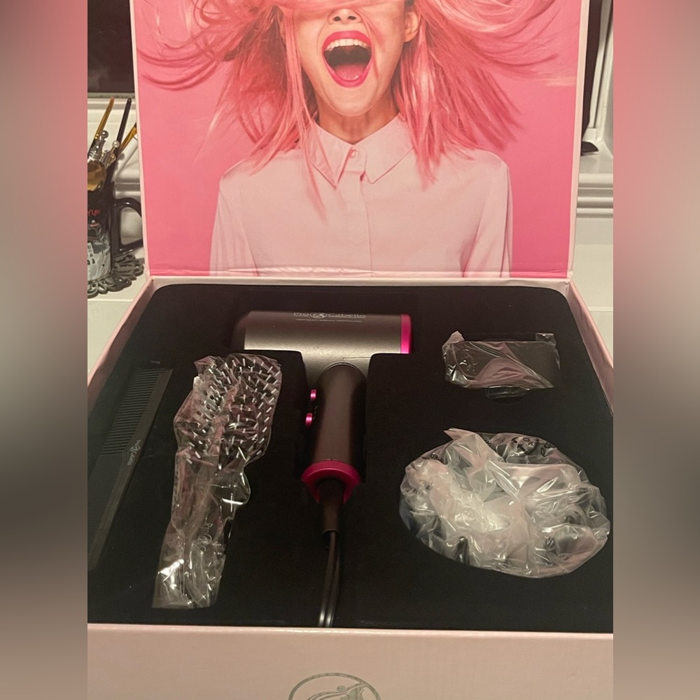 Procabello Turbo Power Blower Brand New original price $460 ❤️❤️